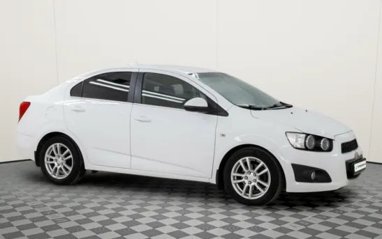 Chevrolet Aveo 1.60 автоматическая, фото №1