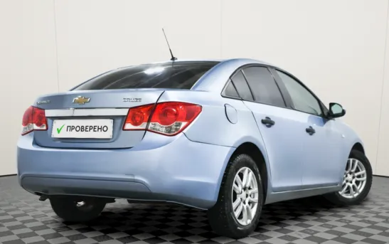 Chevrolet Cruze 1.60 механика, фото №1