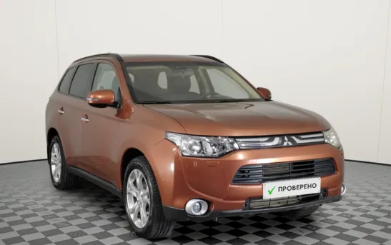 Mitsubishi Outlander 2.40 вариатор, фото №1