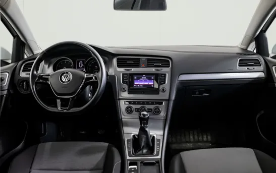 Volkswagen Golf 1.40 механика, фото №1