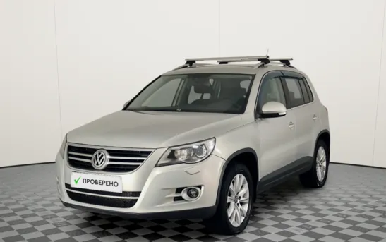 Volkswagen Tiguan 2.00 автоматическая, фото №1