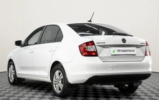 Skoda Rapid 1.60 механика, фото №1