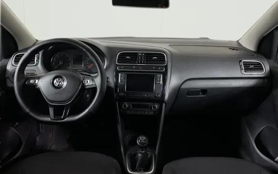 Volkswagen Polo 1.60 механика, фото №1