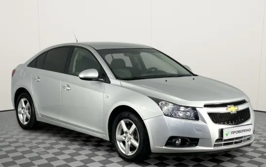 Chevrolet Cruze 1.60 автоматическая, фото №1