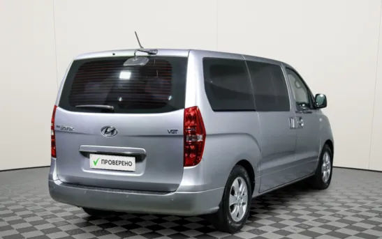 Hyundai Grand Starex 2.50 автоматическая, фото №1