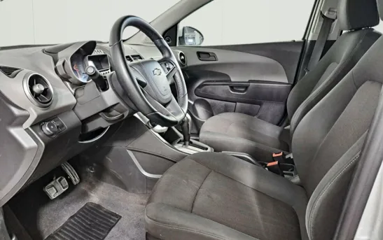 Chevrolet Aveo 1.60 автоматическая, фото №1