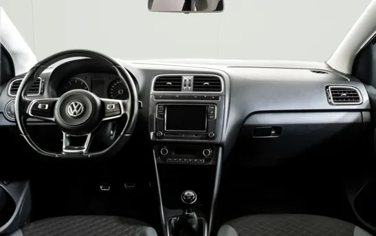 Volkswagen Polo 1.60 механика, фото №1