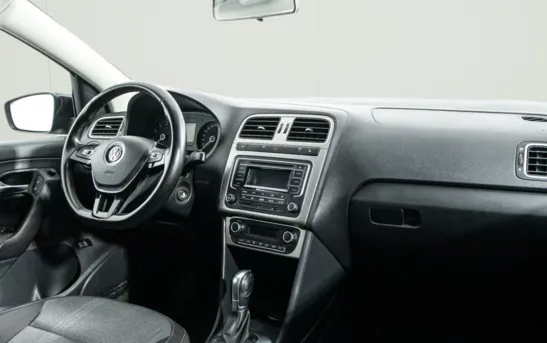 Volkswagen Polo 1.60 автоматическая, фото №1