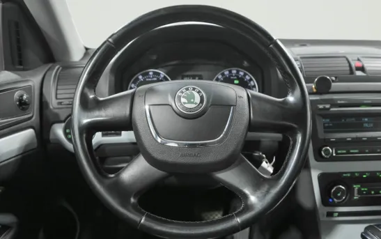 Skoda Octavia 1.60 автоматическая, фото №1