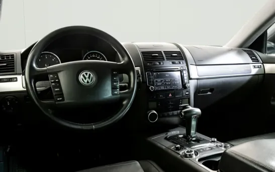 Volkswagen Touareg 3.00 автоматическая, фото №1