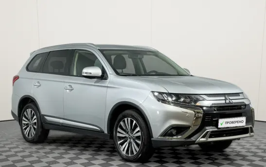 Mitsubishi Outlander 2.40 вариатор, фото №1