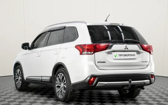 Mitsubishi Outlander 2.00 вариатор, фото №1