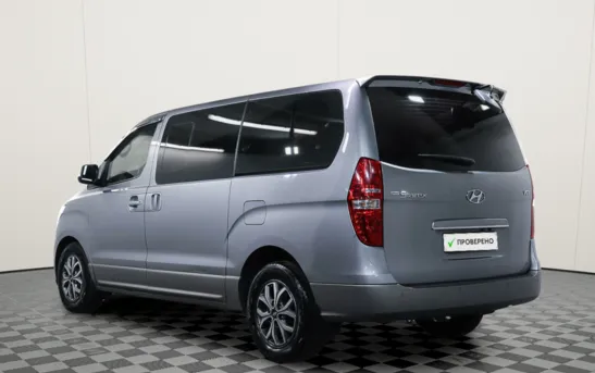 Hyundai Grand Starex 2.50 автоматическая, фото №1