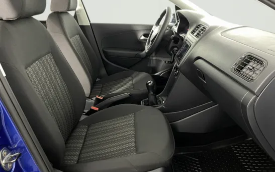 Volkswagen Polo 1.60 механика, фото №1