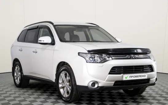 Mitsubishi Outlander 2.40 вариатор, фото №1