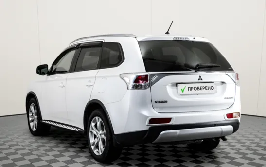 Mitsubishi Outlander 2.00 вариатор, фото №1