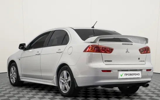 Mitsubishi Lancer 2.00 механика, фото №1