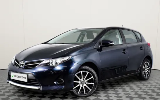 Toyota Auris 1.60 вариатор, фото №1