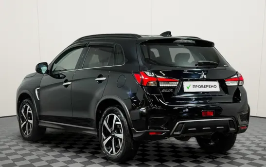 Mitsubishi ASX 2.00 вариатор, фото №1