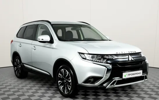 Mitsubishi Outlander 2.40 вариатор, фото №1