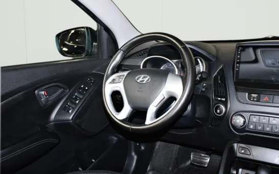 Hyundai ix35 2.00 автоматическая, фото №1