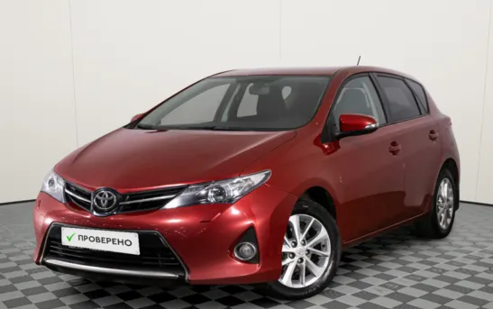 Toyota Auris 1.60 вариатор, фото №1